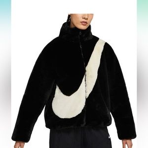 Nike Sportswear Faux Fur Women's Full-zip Jacket